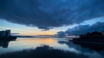 Blue hour over the lake and Knightstone
